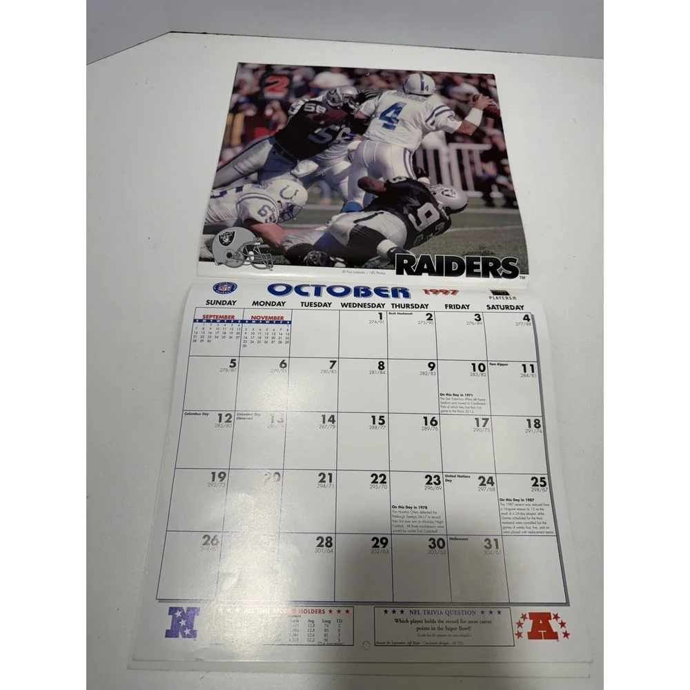 NFL Oakland Raiders Team Calendar 1997 Vintage Clean